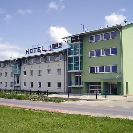 Hotel Imos Prague Exterior photo