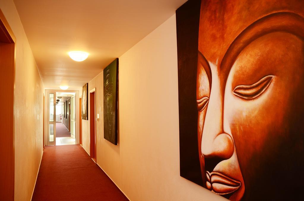 Hotel Imos Prague Exterior photo
