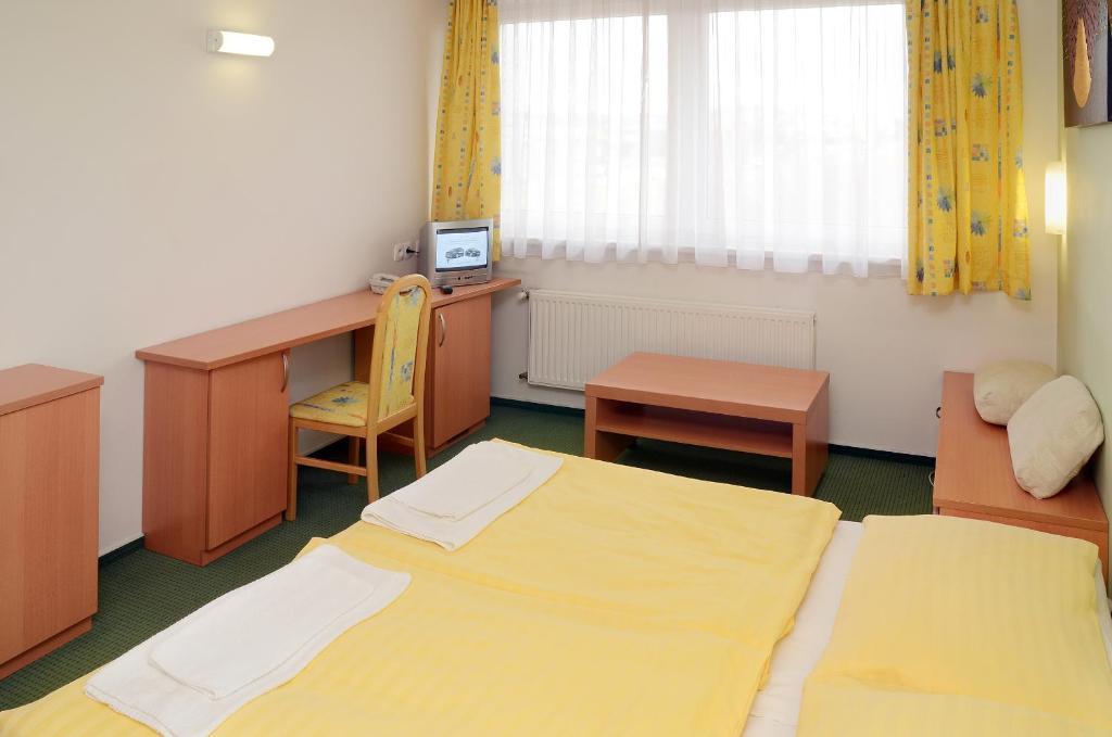 Hotel Imos Prague Room photo